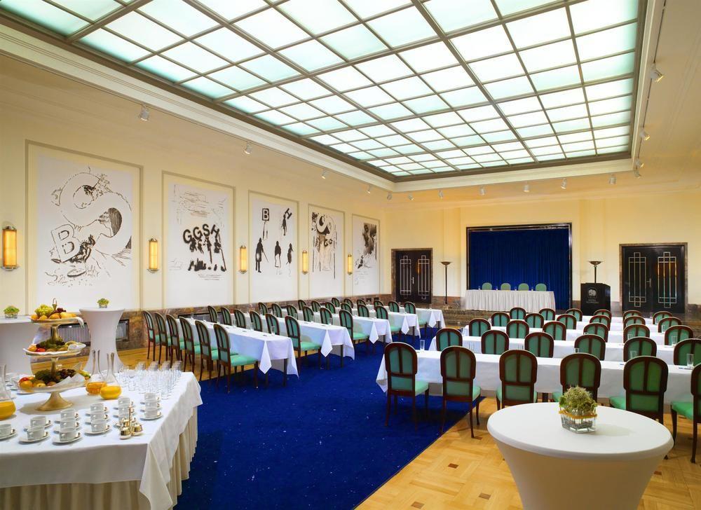 Hotel Elephant Weimar, Autograph Collection Esterno foto The interior of the restaurant
