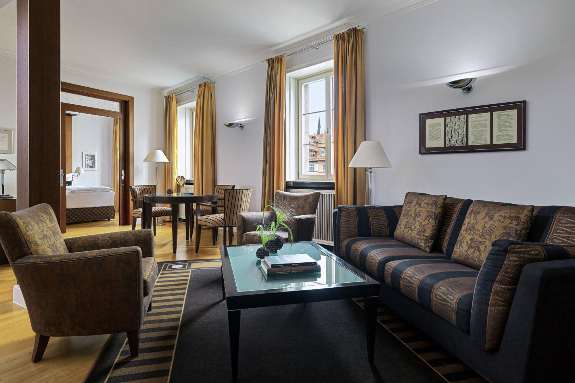 Hotel Elephant Weimar, Autograph Collection Esterno foto Suite at the Hotel