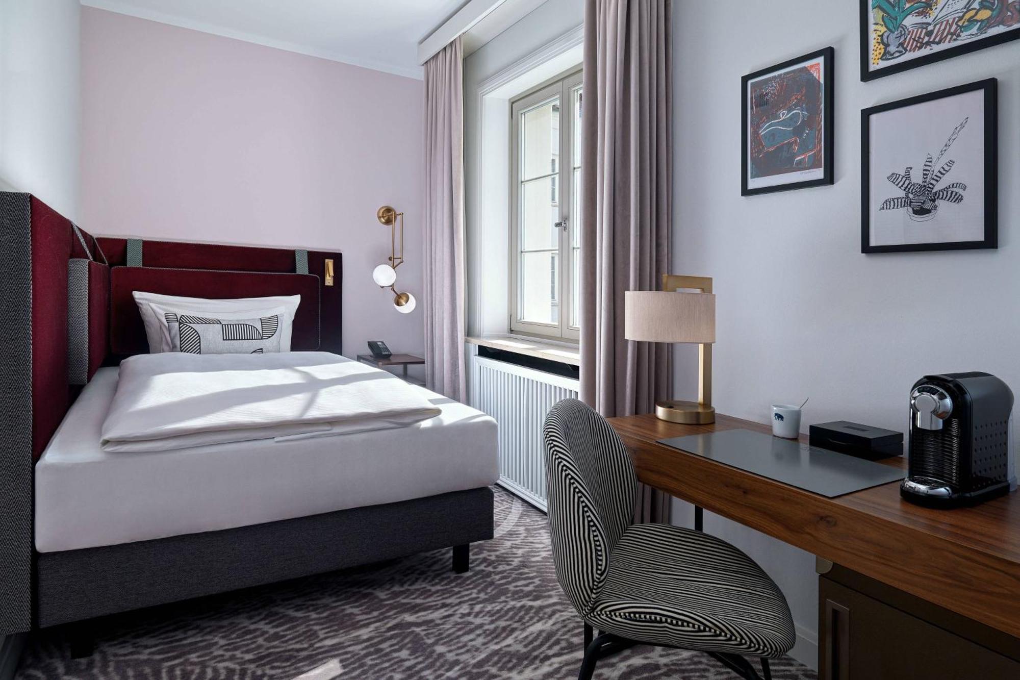Hotel Elephant Weimar, Autograph Collection Esterno foto A room at the Hotel Axelmannstein